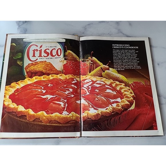 Crisco's Good Cooking Made Easy Cook Book Color Photos Recipes Hardcover 1978 - Picture 2 of 10